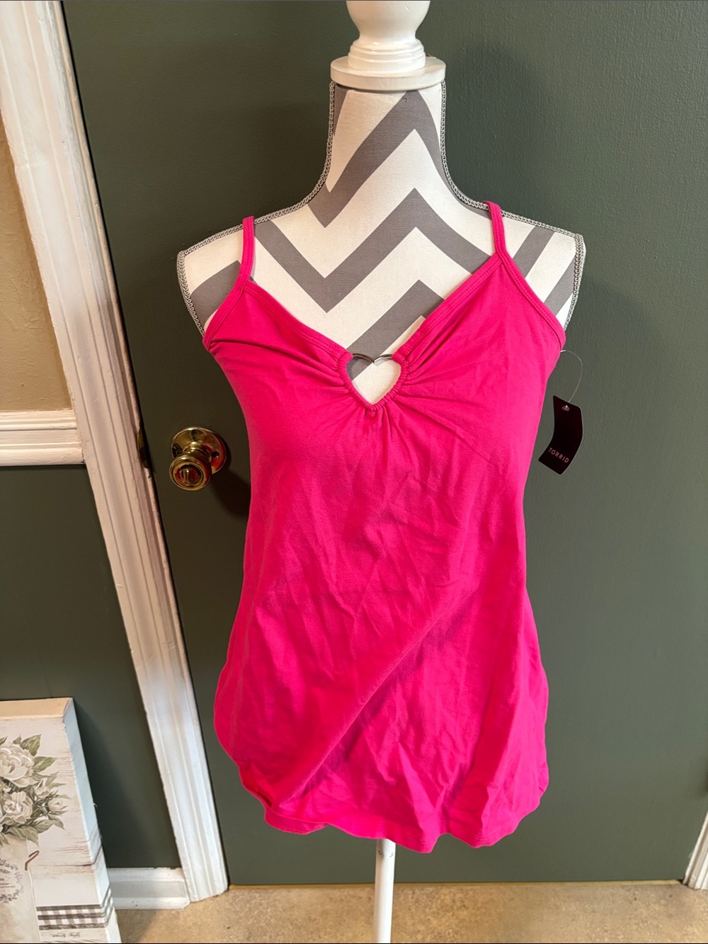 torrid Hot Pink Heart-Cutout Cami Tank